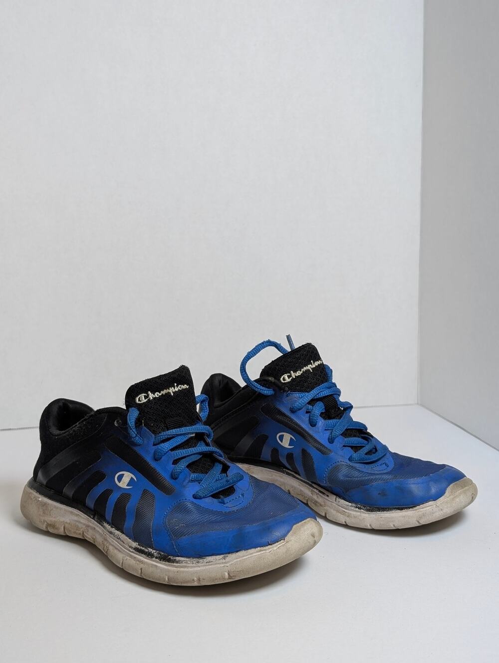 Champion Youth Size 1 Blue Black Lightweight Athletic Running Sneakers Shoes